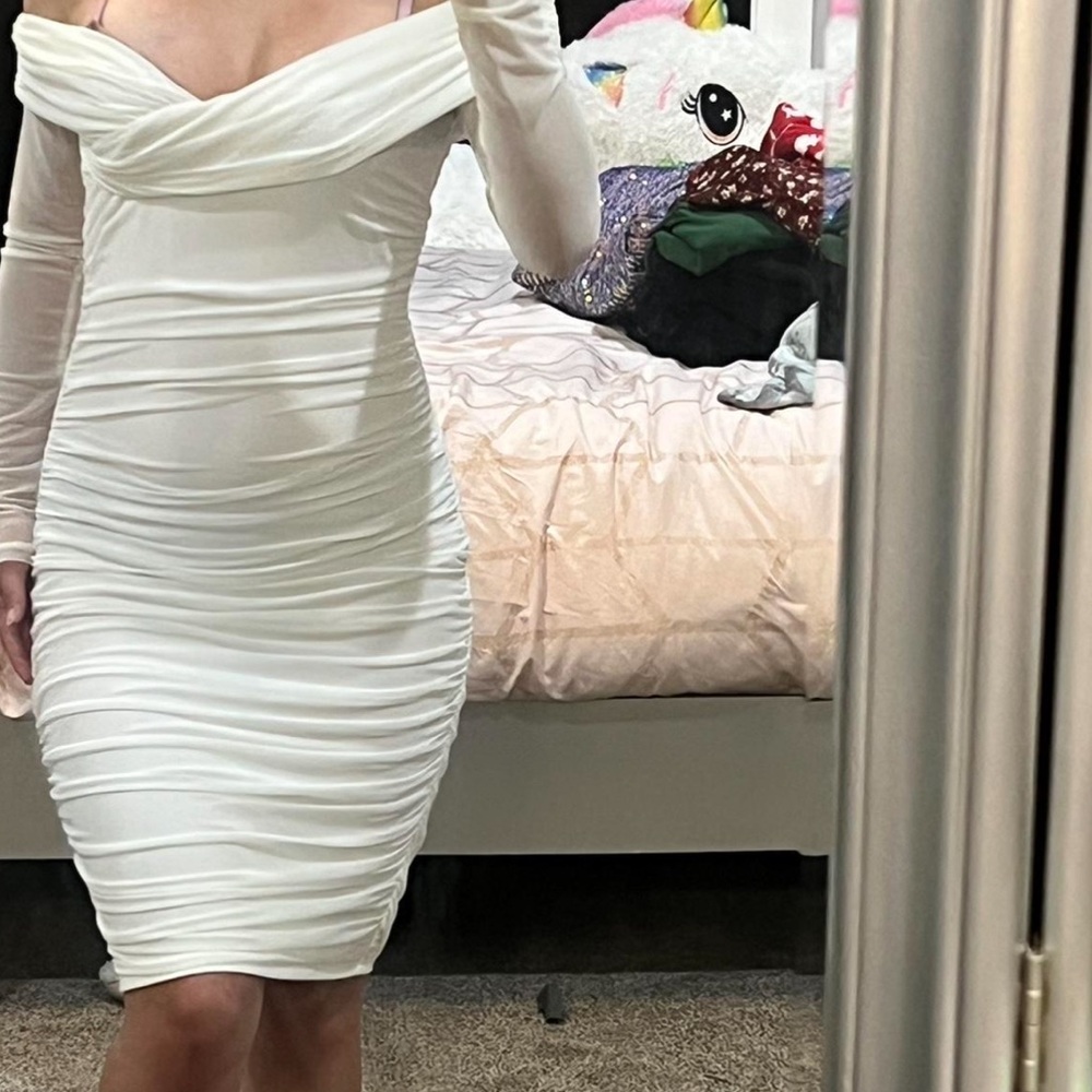 SHEIN White Long Sleeve Dress